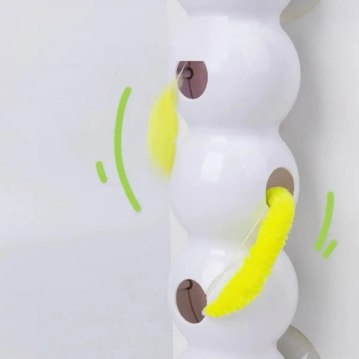 jouet pour chat interactif avec chenille jaune et design mural ludique