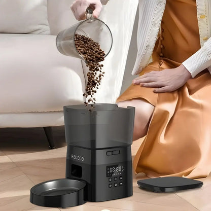 distributeur de croquettes pour chat automatique avec un design moderne et fonctionnel - vue de dessus