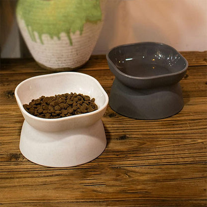 gamelle pour chat biobol, deux bols ceramiques sureleves gris et blanc pour croquettes et morceaux.