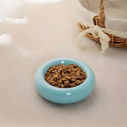 Gamelle Pour Chat en céramique bleue, idéale pour croquettes, design moderne et pratique.