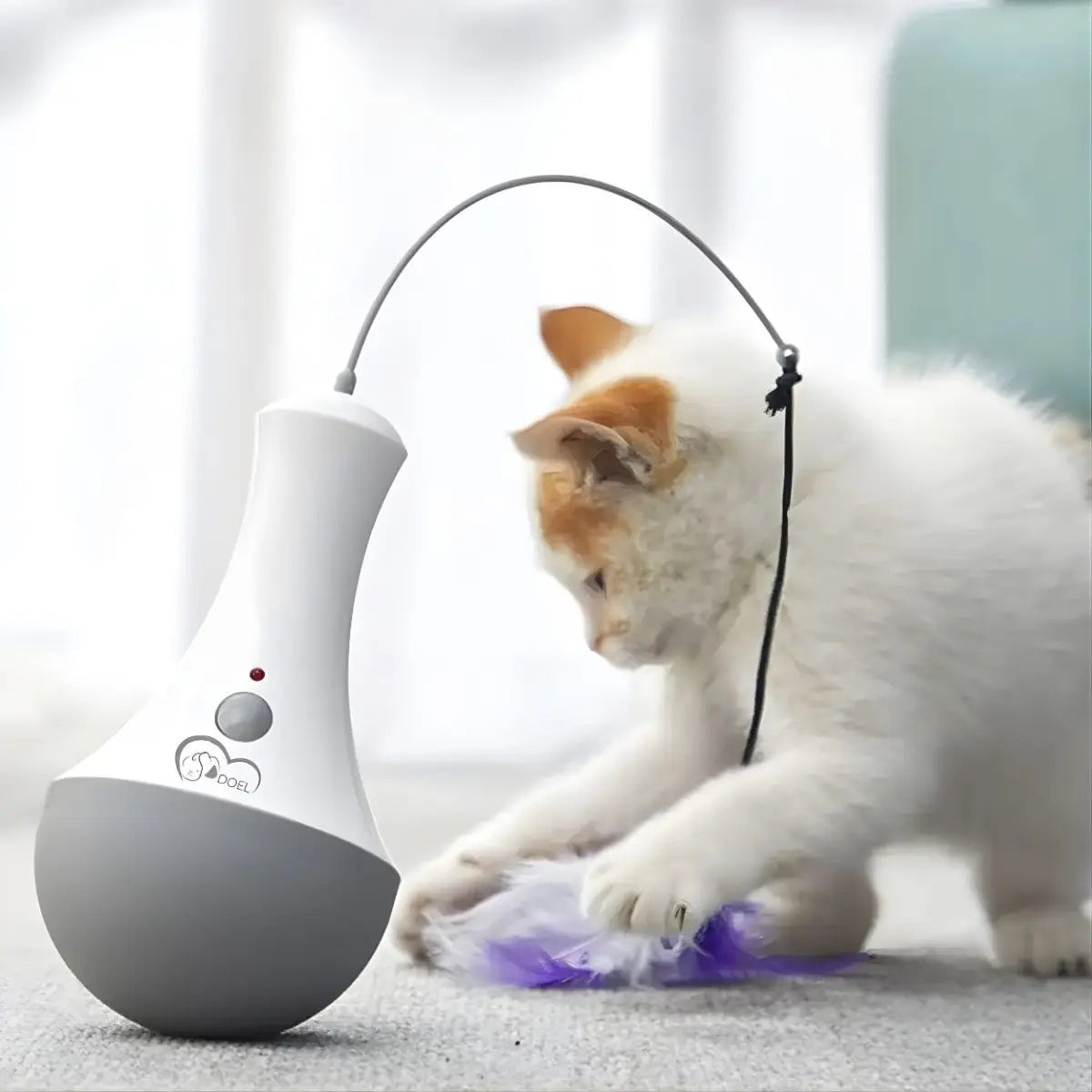 Jouet pour chat interactif GyroChat™ avec plume et design moderne. - intérieur moderne