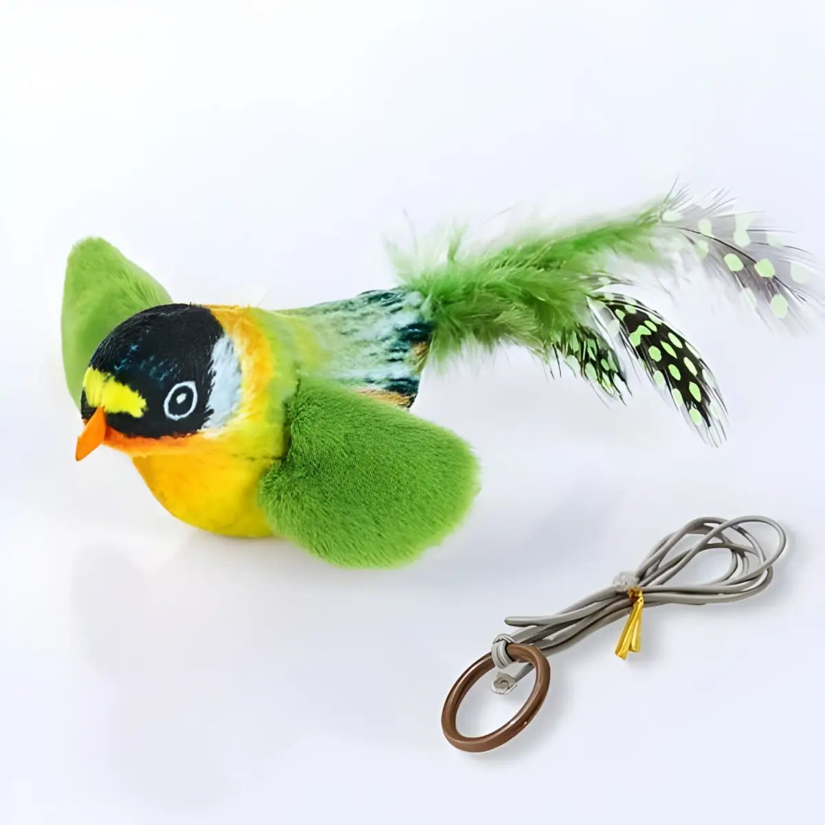 Jouet pour chat en forme d'oiseau vert avec plumes et corde pour jouer.