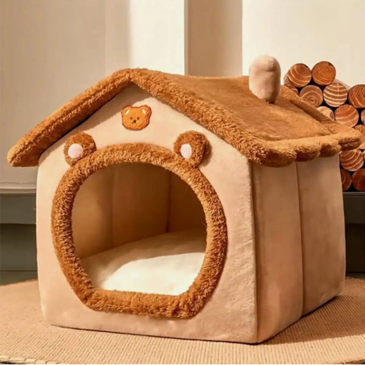 Niche pour chat confortable en forme de maison avec un design douillet et chaleureux. - vue latérale
