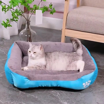 panier chat cosy bleu ciel avec intérieur peluche doux